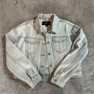 Boho Light wash cropped denim jacket